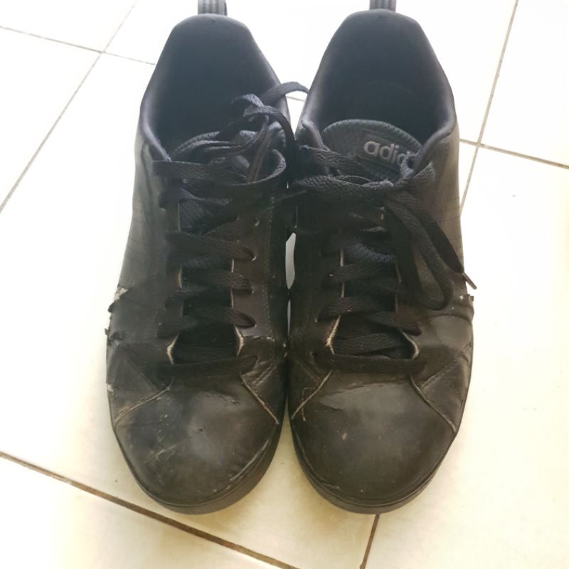 SEPATU ADIDAS NEO SECOND