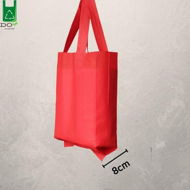 

Tas spunbond polos 25x35 per lusin | Goodie Bag - Cream