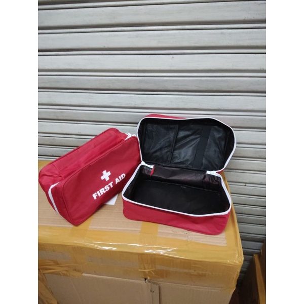 Tas Tempat Obat / First Aid P3K...Warna Merah &amp; Hitam