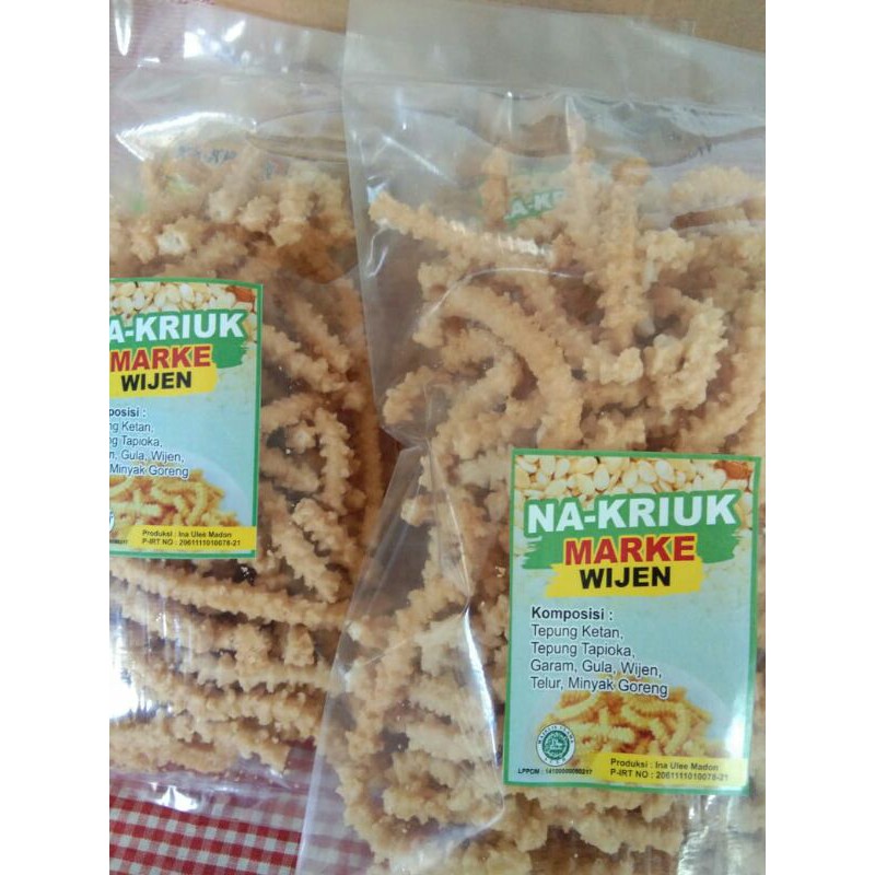 

Stik dan keripik Na-Kriuk, stik kentang, jagung, marke wijen, tempe bawang, rempeyek, keripik pisang