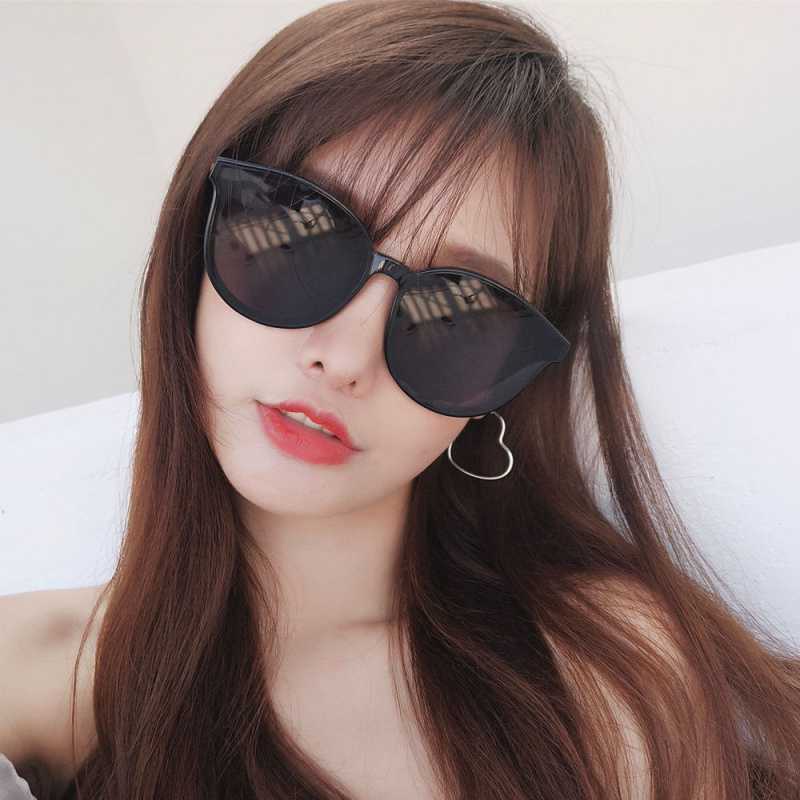 (YUZHU) Bayar di Tempat Korean Design Retro Mata Kucing Kacamata Hitam Wanita/Pria Cat Eye Sunglasses