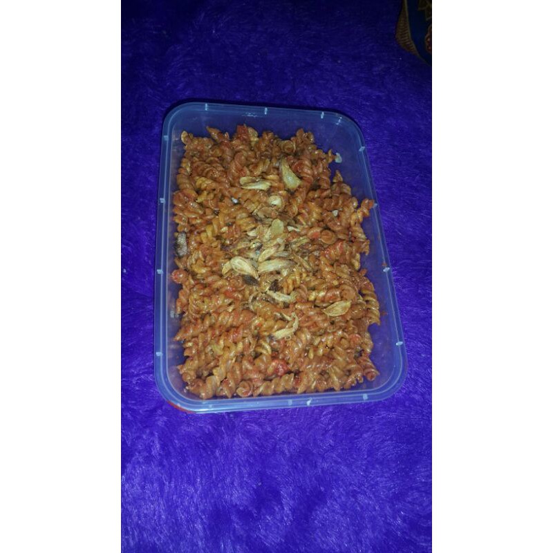 

makaroni spiral goreng