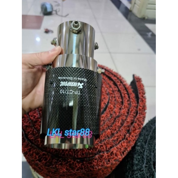 Buntut Knalpot / Muffler Akrapovic Carbon Mobil HRV