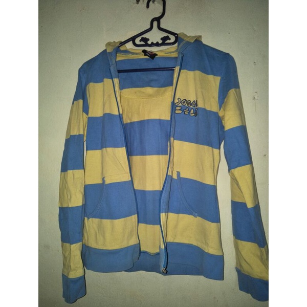 jaket joger bali preloved