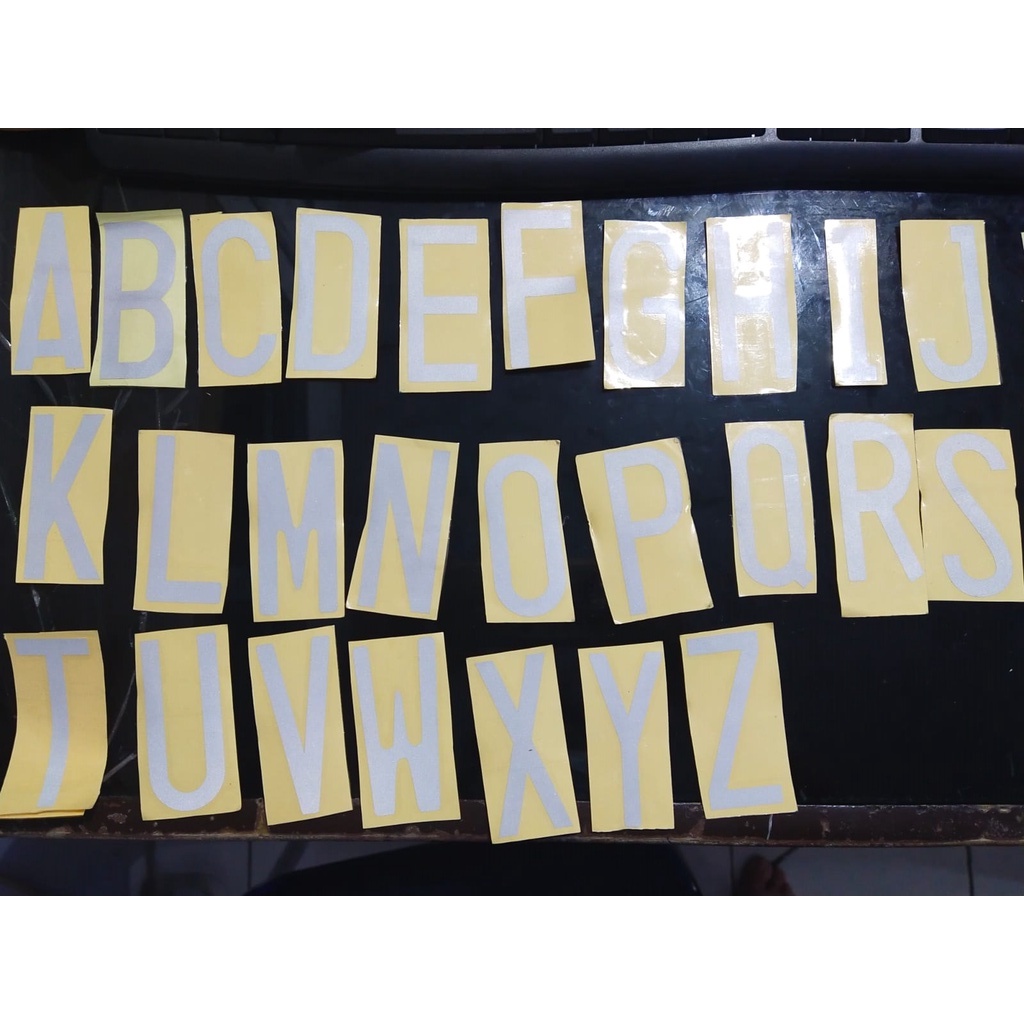 Stiker 1 SET Plat nomor nomer MOBIL scotchlight warna terang huruf angka cutting stiker skotlet