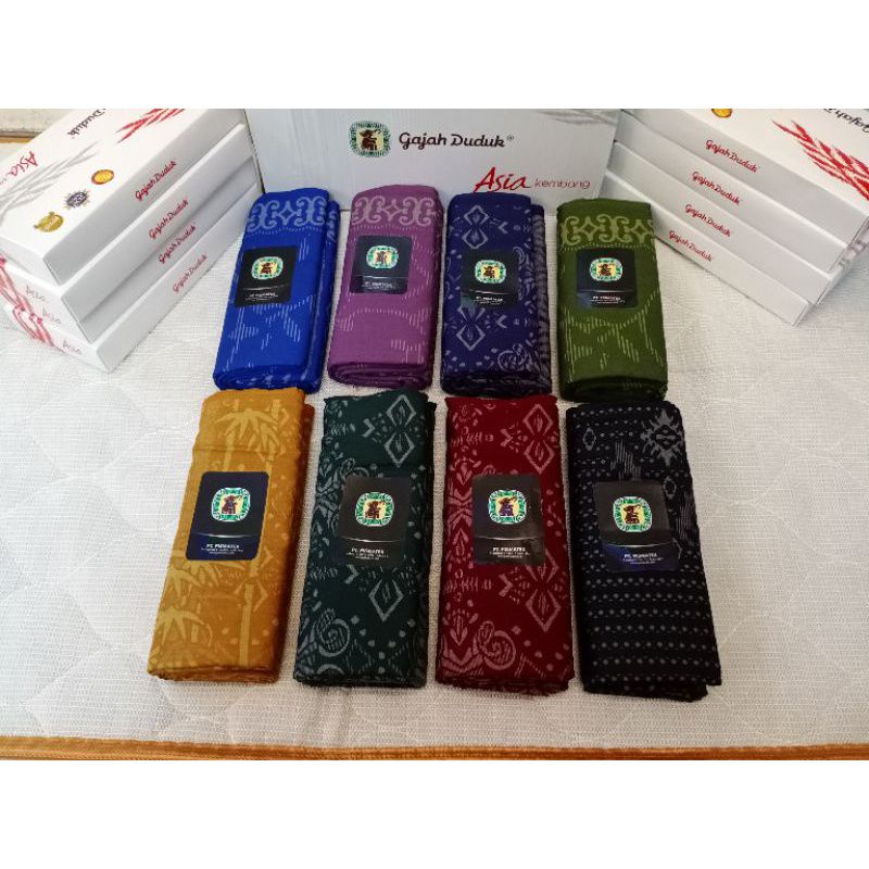 sarung gajah duduk Asia kembang (grosir)
