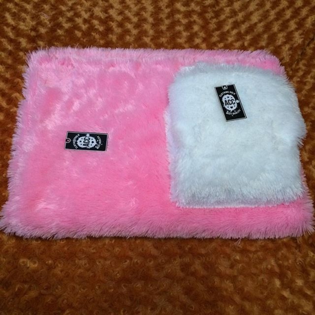 Alas Foto Kain bulu panjang