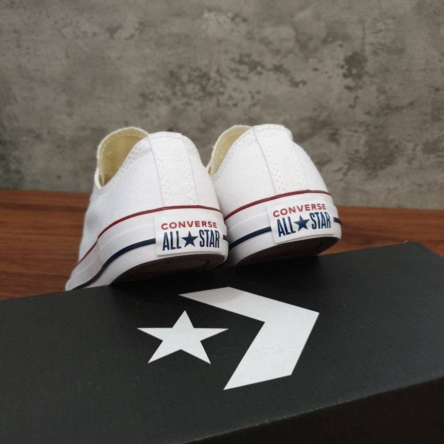 Sepatu Converse All Stars Chuck Taylor Pendek Putih Cewek Cowok