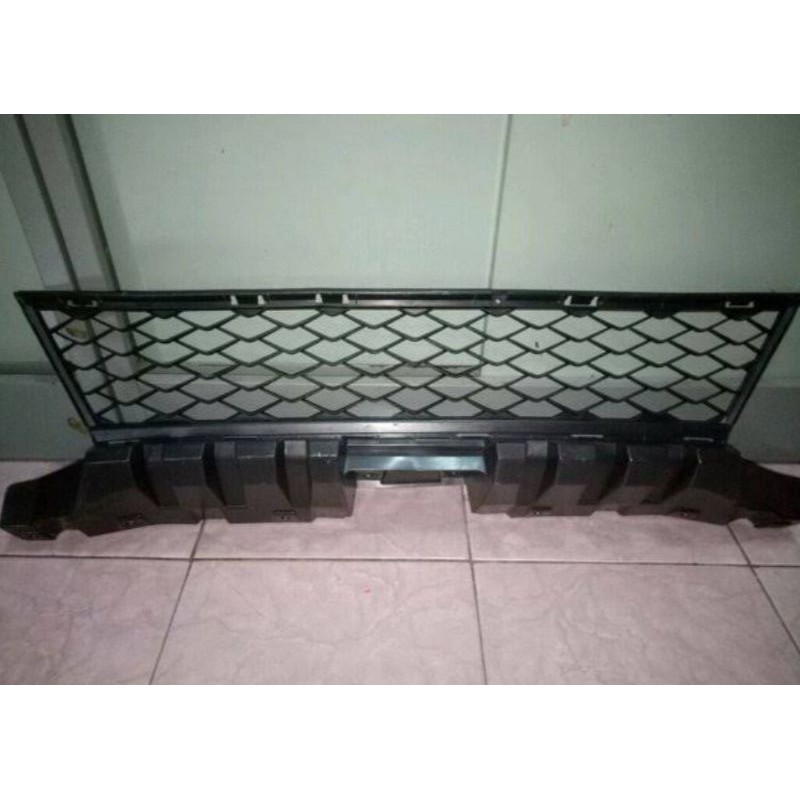 Ram bumper mobilio rs grill bawah mobilio rs