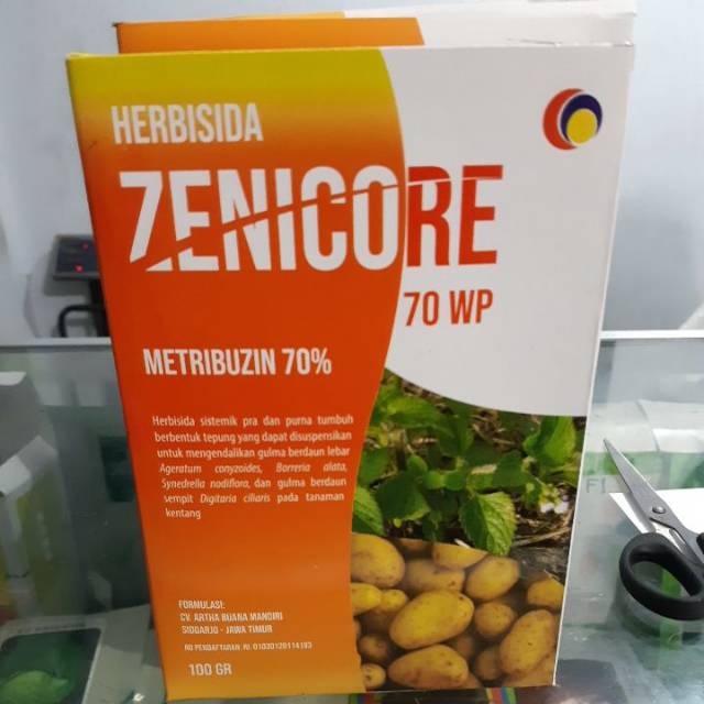 ZENICORE 70WP METRIBUZIN HERBISIDA SISTEMIK PRA DAN PURNA TUMBUH