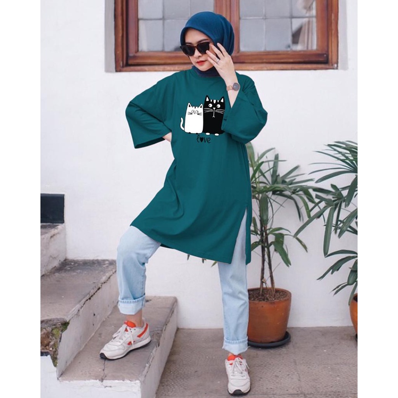 KAOS OVERSIZE TOP HIJAB WANITA BASIC MEOW LOVE / OVERSIZE SLIT BLOUSE