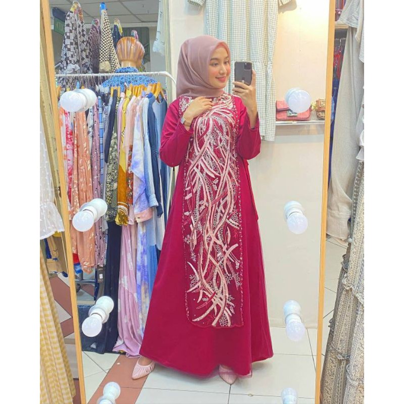 gamis pesta mewah terbaru / baju kondangan terbaru / baju terbaru / gamis mewah / gamis modern