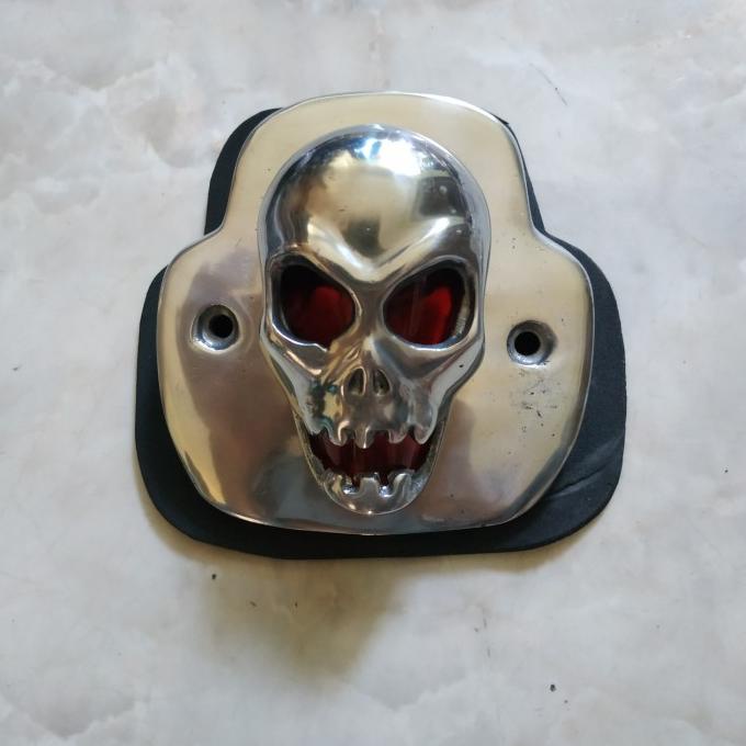 &<&<&<&] Lampu stop model tengkorak all vespa