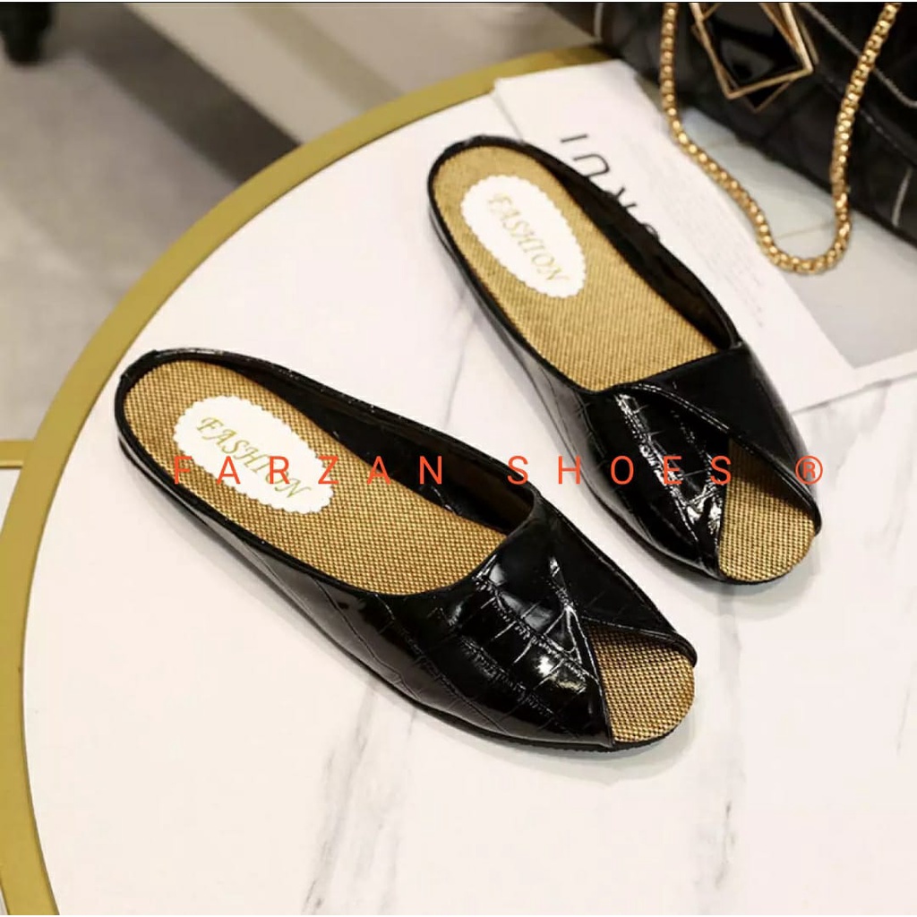 BEST SELLER FLATSHOES WANITA GLOSSY TERBARU MWN 02 SERBA SHOES