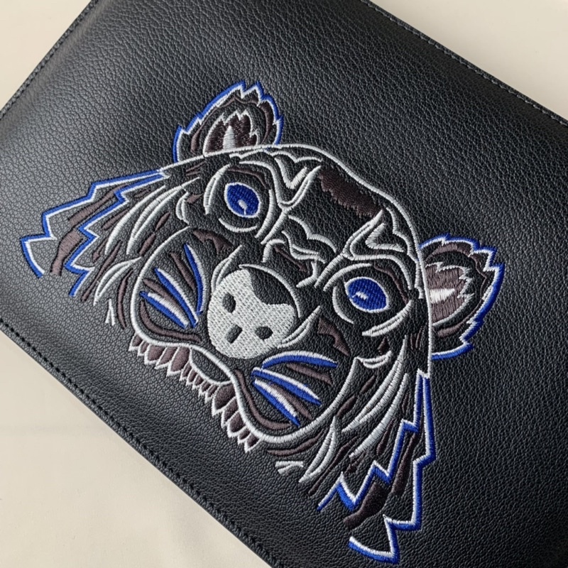 KENZ0 Tiger Clutch Pouch Full Leather Embossed Blue Tiger