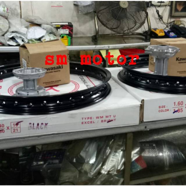 Sepaket tromol ori kawasaki klx dan velg tk japan ori jepang ukuran 160/19 dan 185/16 lubang 36 H