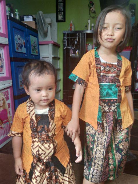 Kutu Baru Anak Usia 1,2,3,4,5,6,7,8,9,10,11,12 Tahun Setelan Kebaya Lengan Pendek + Rok Batik
