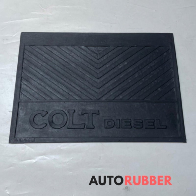 Karpet Roda Karet Karpet Lumpur Mud Guard Colt Diesel Depan