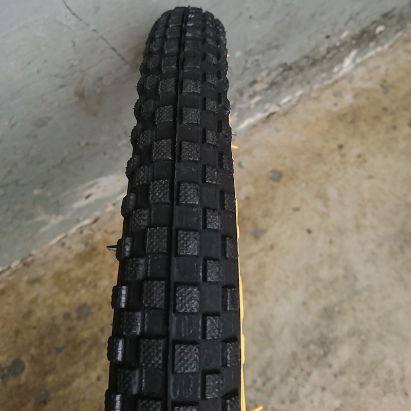 Ban Luar Swallow Deli Tire 16 x 1.75 45-305 Sepeda Mini