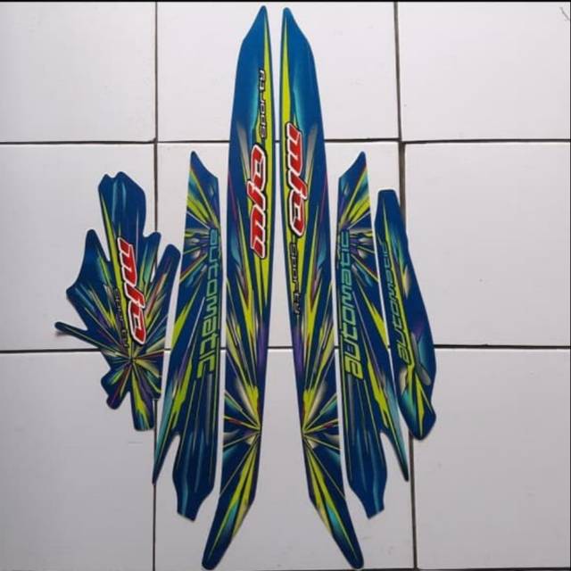 Stripimg sticker list body mio sporty 2008 full biru
