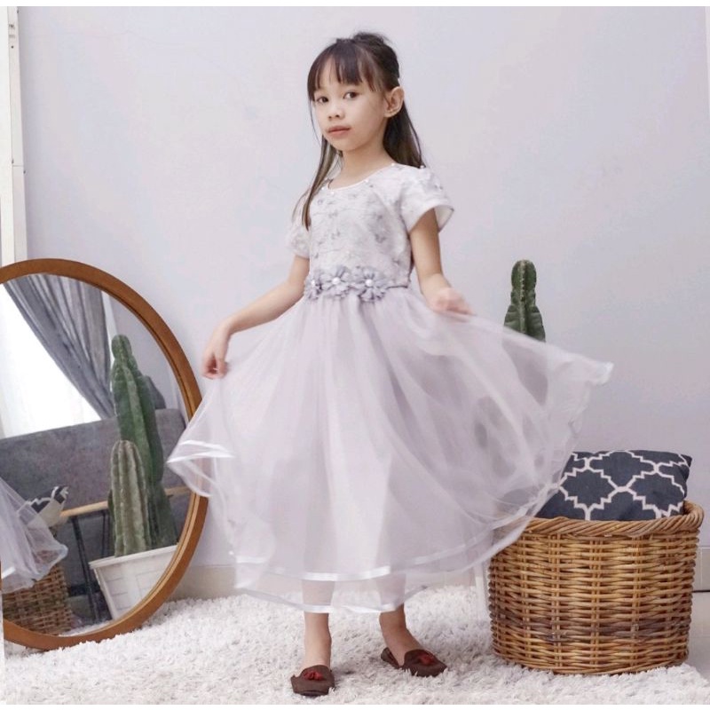 gaun pesta anak / dress anak perempuan / baju pesta anak perempuan / kembang tiga