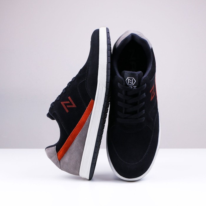 SEPATU SNEAKER / SEPATU CASUAL/ SEPATU PRIA DISTRO NAZ X DK 01 COLAN