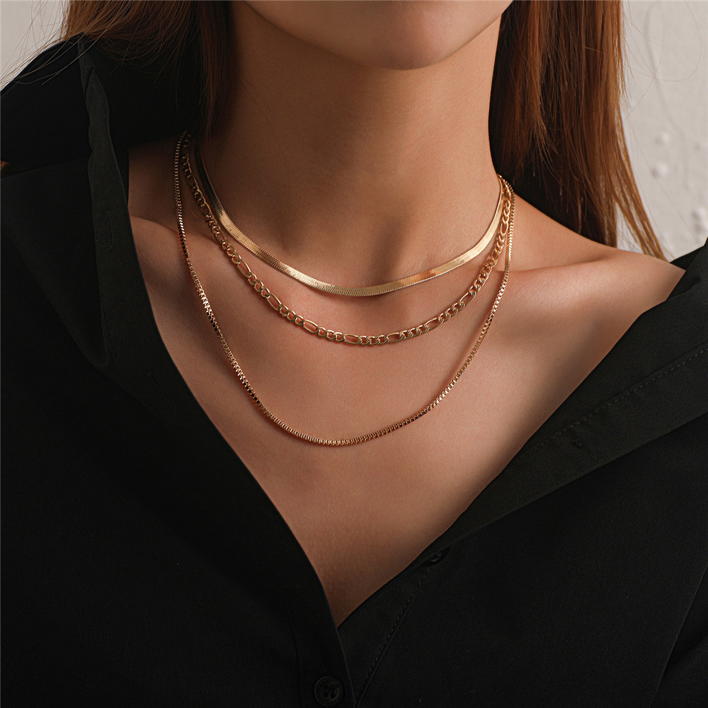 【COD Tangding】Geometric Exaggeration Multi-layered Necklaces Women Fashion Punk Pop Short Choker Necklaces