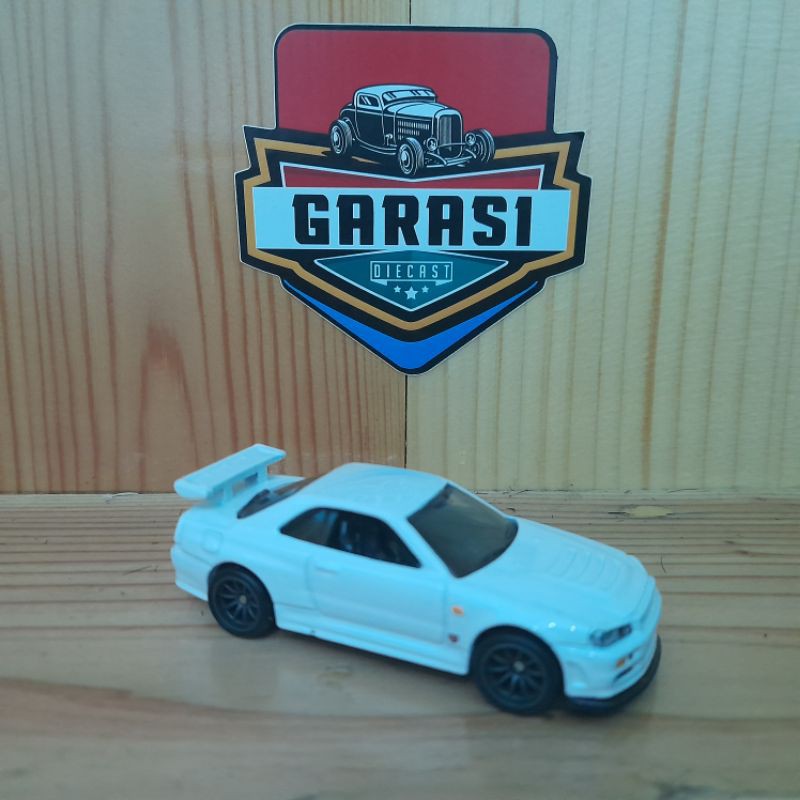 Hotwheels Nissan Skyline R34 Nissan Diorama Set