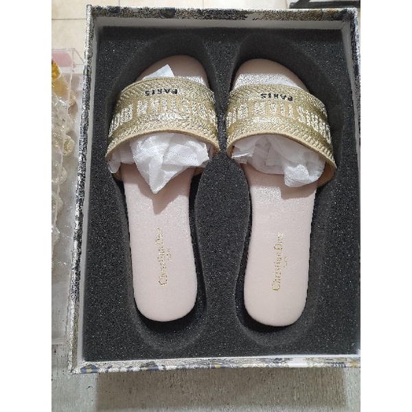 sendal wanita christion dior