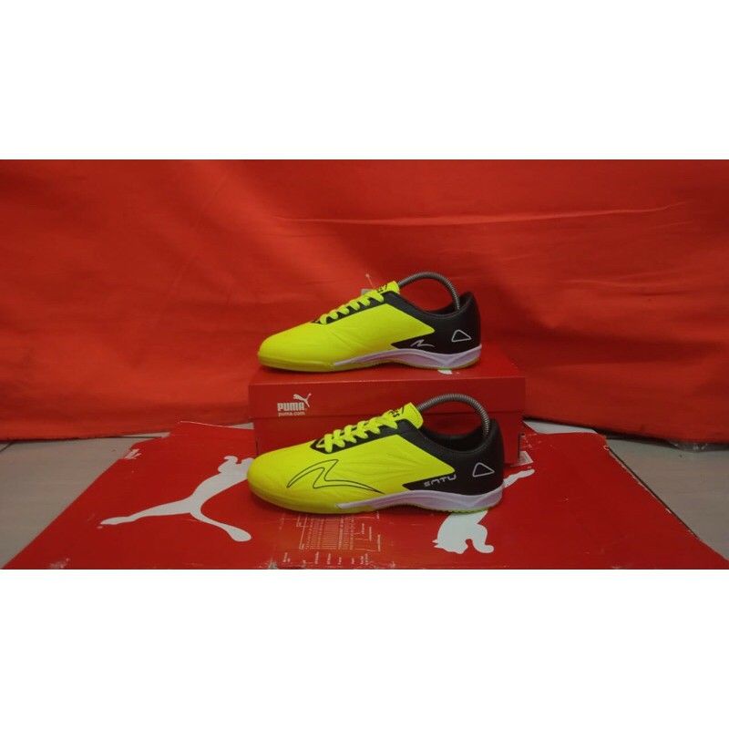 (TERMURAH) SEPATU FUTSAL SPECS LS ULTRA IN