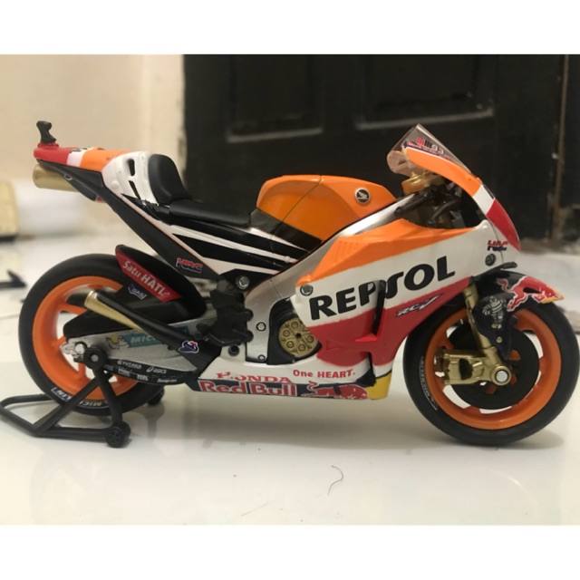 Diecast / miniatur motogp 93