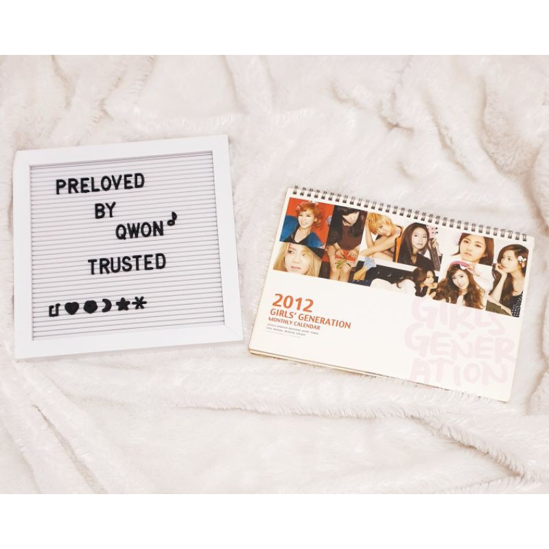 2012 Girls' Generation Monthly Calender / Kalender / Girlsgeneration / Snsd / Preloved