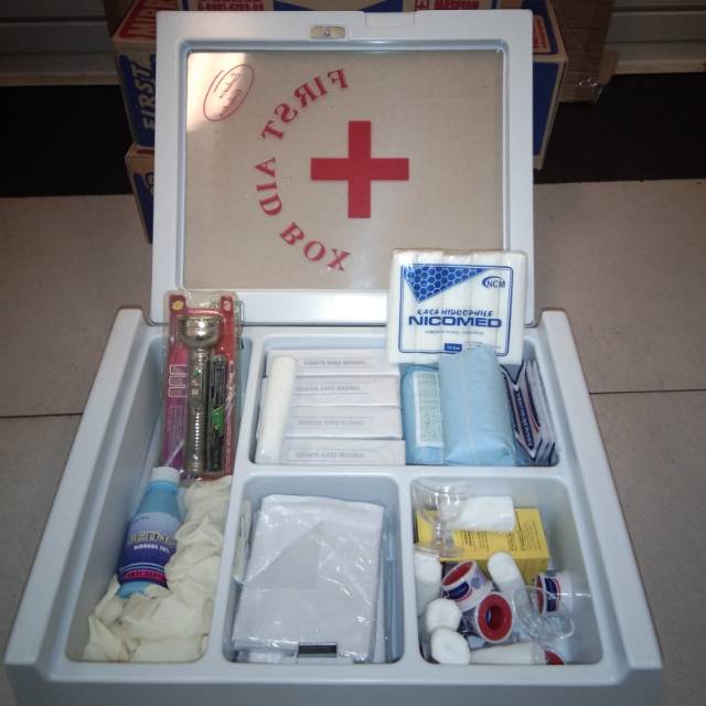 Kotak Obat P3K + Isi Frist Aid Kid Tipe A Original