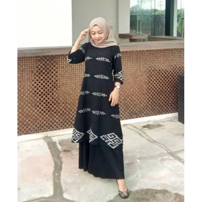 Tunik model gamis tenun