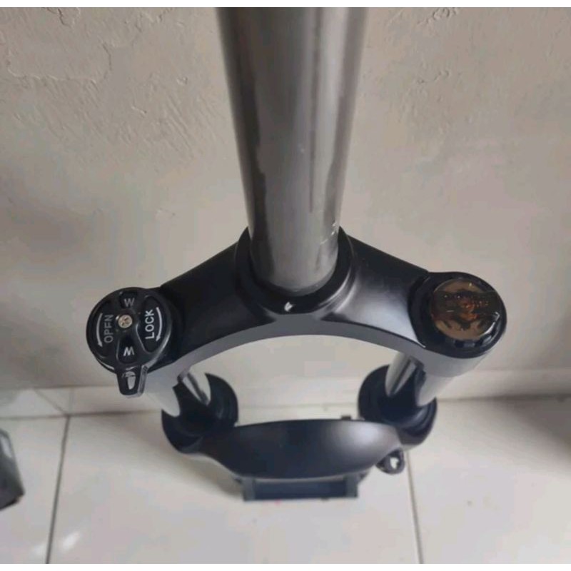 garpu fork sepeda mtb 27.5 lock pacific Xrace 330