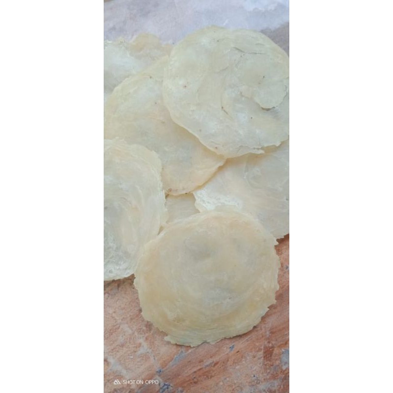 

Emping mlinjo mentah super 38/kg ukuran 4-5 biji besar asli kebumen