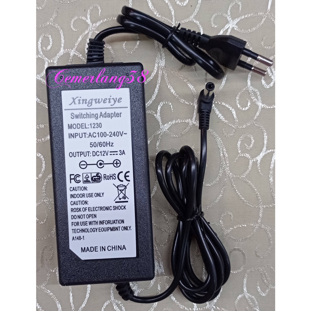 Switching Adaptor 12V 3A with BUILD IN Kabel Power