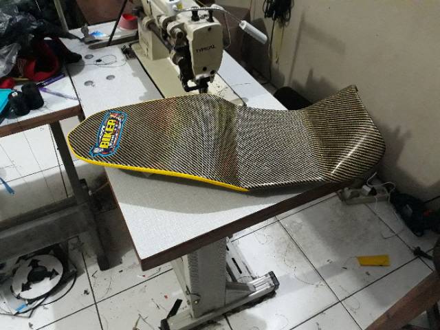 JOK KARBON SLIM CB 150 R NEW JOK SLIM MODIFIKASI