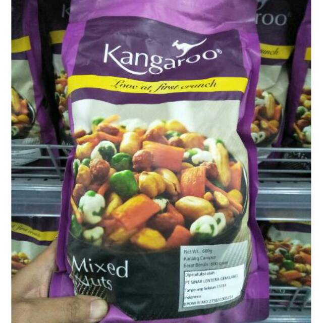 

KANGAROO Kacang Campur Mixed Nuts 600gr