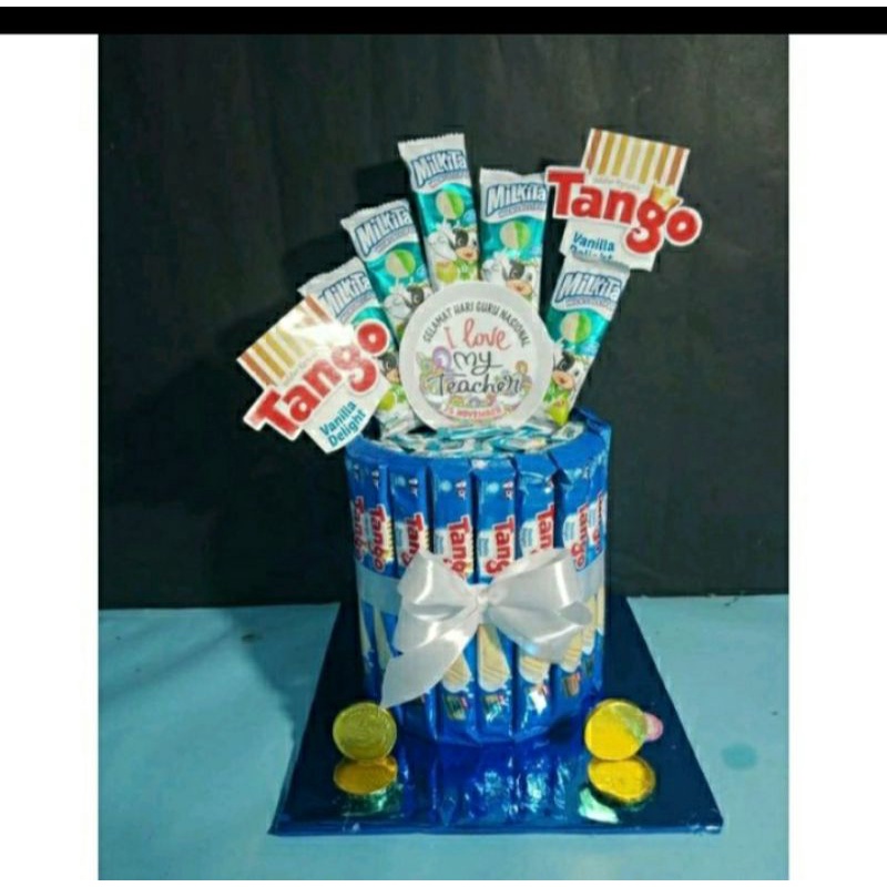 

snqck tower murah / kue ulang tahun / buket wisuda murah / buket jajan / buket murah / kado ulang tahun