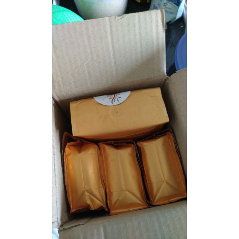 

Kopi Robusta Lampung Bubuk 200gr, Paket 5 pack