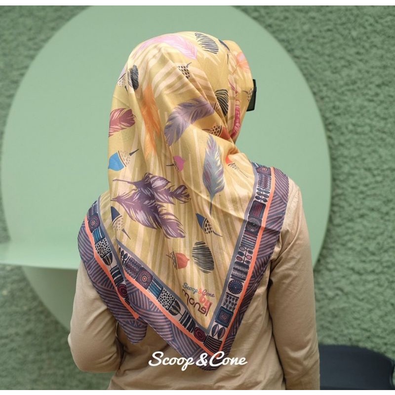 scoop and cone monel preloved