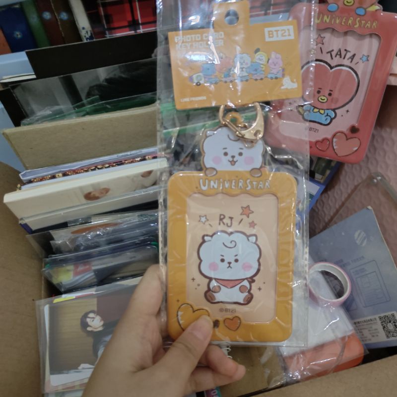 key holder RJ bt21