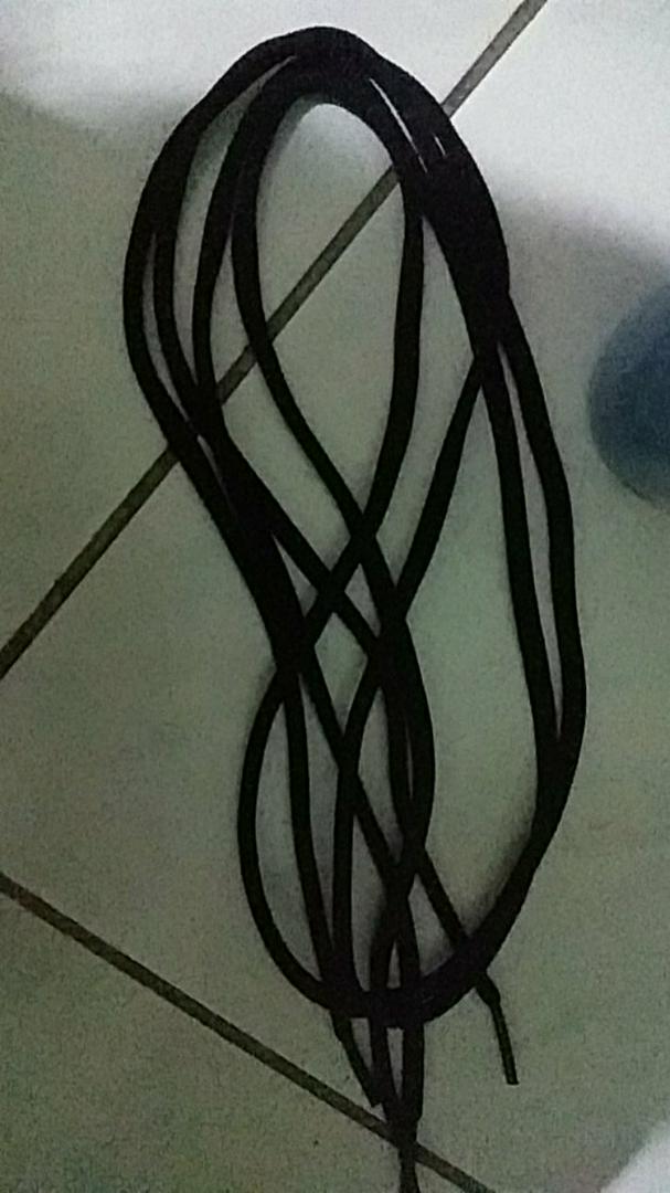 Tali Sepatu Bulat Dan Pipih ( 1 Pasang )