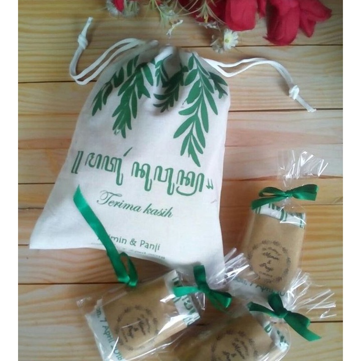 Kantung serut 15x20 Free Desain-souvenir nikah-souvenir toko-souvenir aqiqah-souvenir usaha