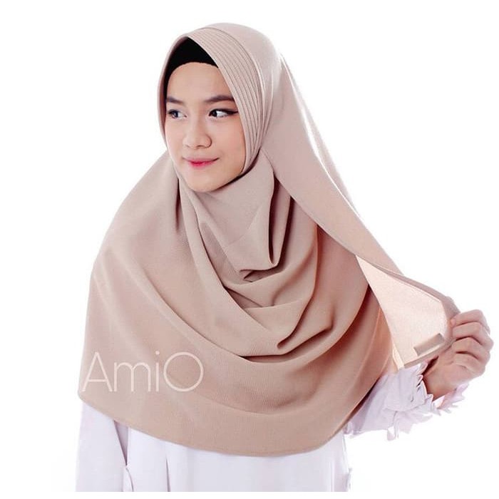 [BRAND HUSNA HIJAB] Pasmina Instan Jumbo / Pastan Jumbo Wolfis