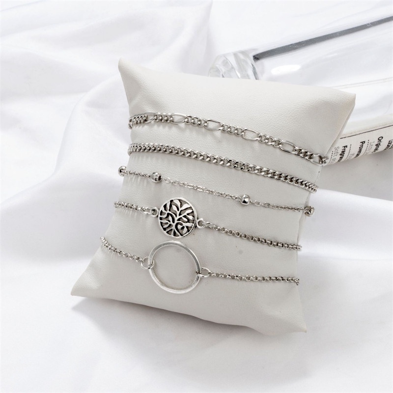 5pcs / Set Gelang Multilayer Bentuk Bulan Dan Telapak Tangan Hollow Gaya Klasik Untuk Wanita