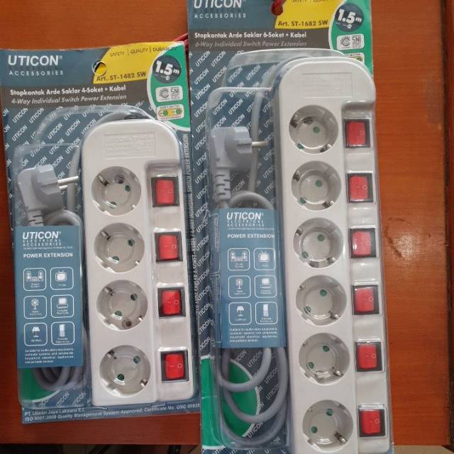 Stop kontak Uticon 6 lubang saklar