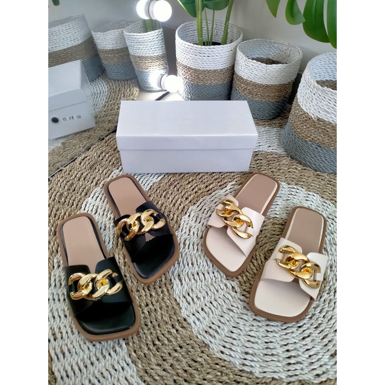 Sandal wanita Kode 803