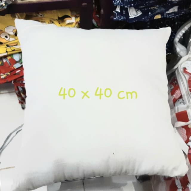 Bantal kursi tamu